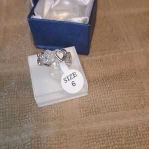 Women's Multi Heart Pave Set Ring Size 6 New